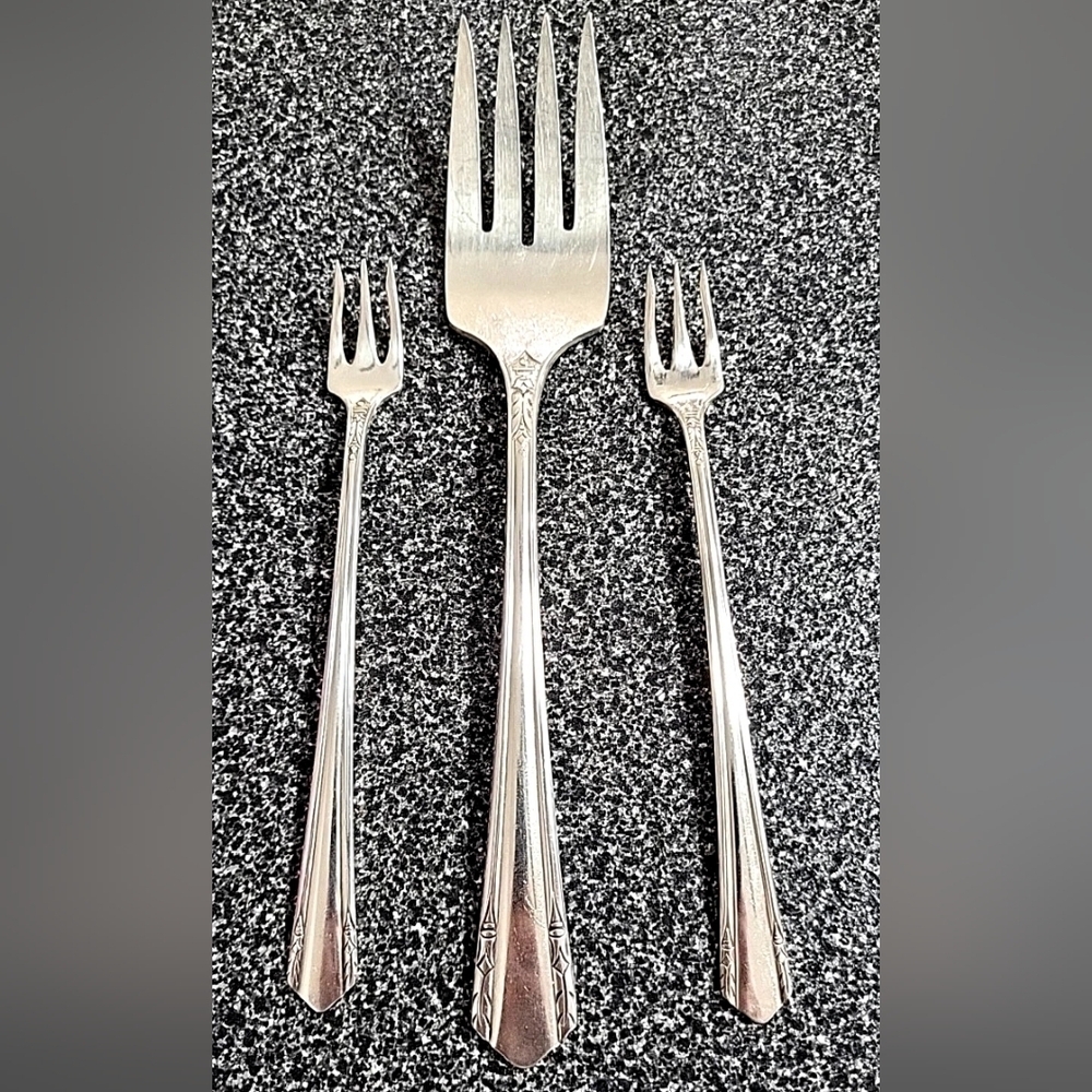 Vintage Wm. A. Rogers A-1 Plus Oneida Malibu 1934 Meat Fork & Olive/Pickle Forks
